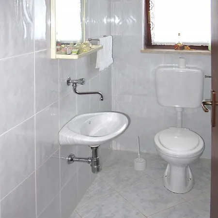 Haus Marta 457s Holiday home Sisan