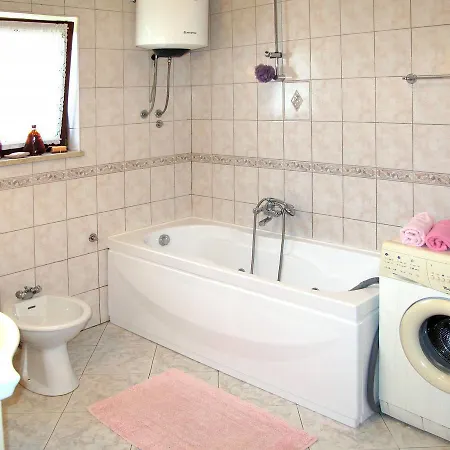 Holiday home Haus Marta 457s Sisan